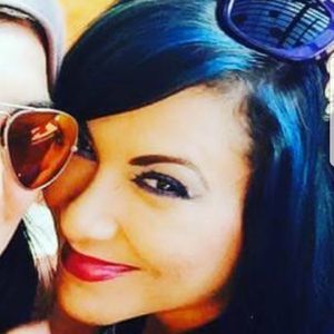 Meet your Posher, Lorraine